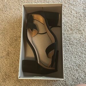 Women’s black heels